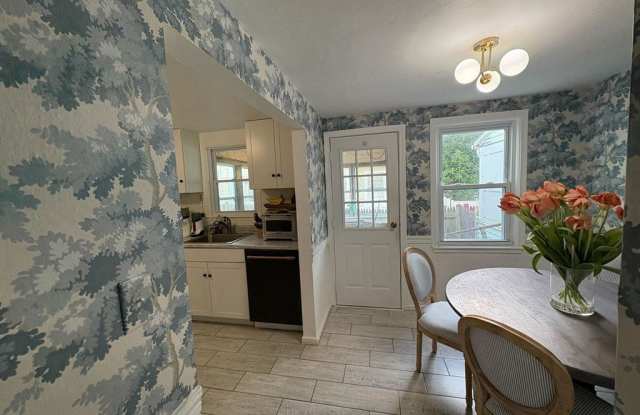 216 Quincy Shore Dr photos photos