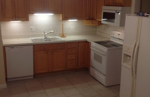 20375 Gill Road - 20375 Gill Road, Livonia, MI 48152