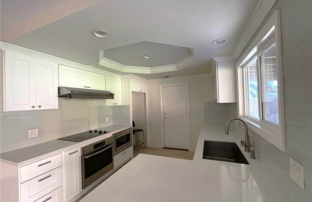 21306 Hipass Drive Gallery 3