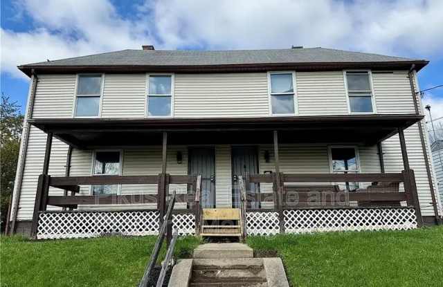 1217 Shriver Avenue NE Gallery 1