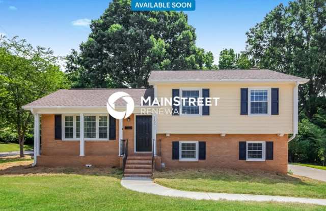 1200 Castlegate Drive photos photos