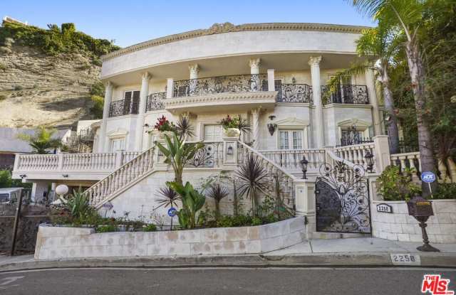 2258 Gloaming Way photos photos