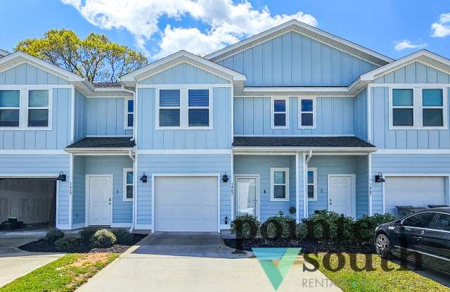 1463 Iroquois Ct - 1463 Iroquois Court, Ensley, FL 32534 1463 Iroquois Ct - 1463 Iroquois Court, Ensley, FL 32534