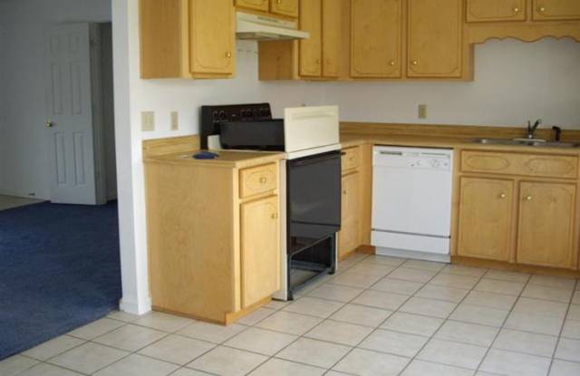 FOR RENT Gallery 4
