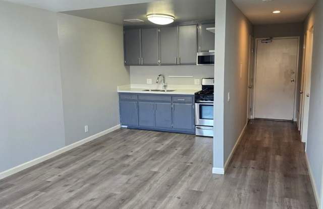 829 Bunker Hill photos photos