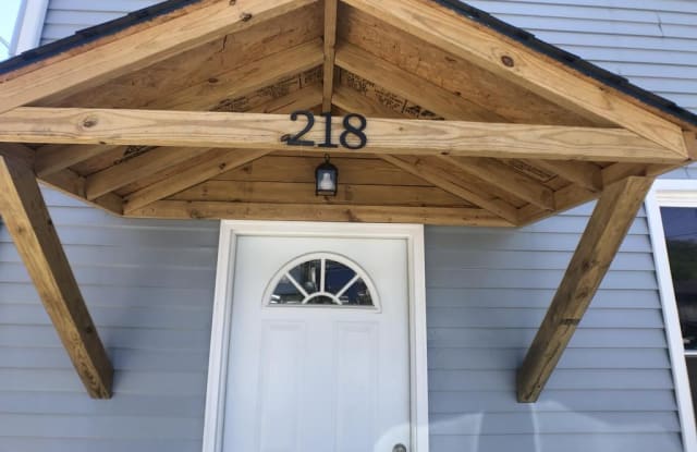 218 8th St - 218 8th Street, Blawnox, PA 15238