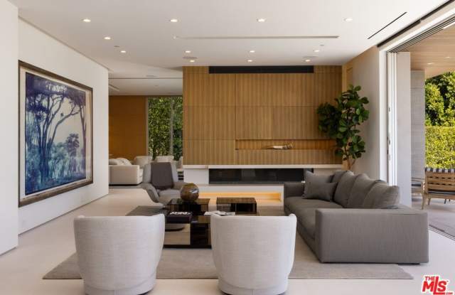 1401 Londonderry Pl Gallery 3