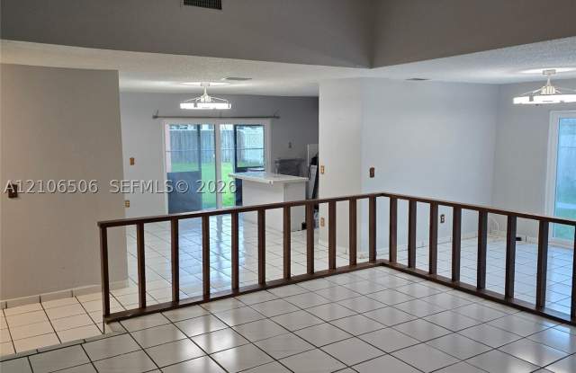 3459 SW 113th Ct Gallery 4