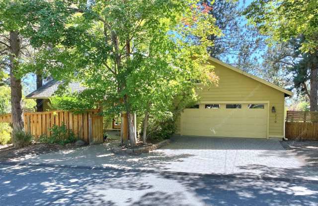 West Hills Gem with Timeless Charm and Modern Comfort - 1279 Northwest Vicksburg Avenue, Bend, OR 97703