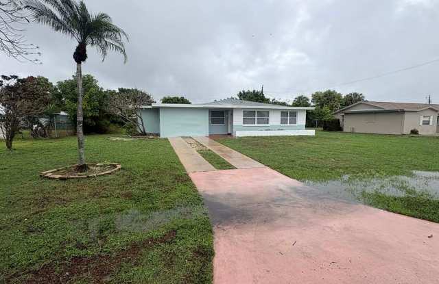 4 bedroom Single-Family Home Available for Move-In NOW photos photos