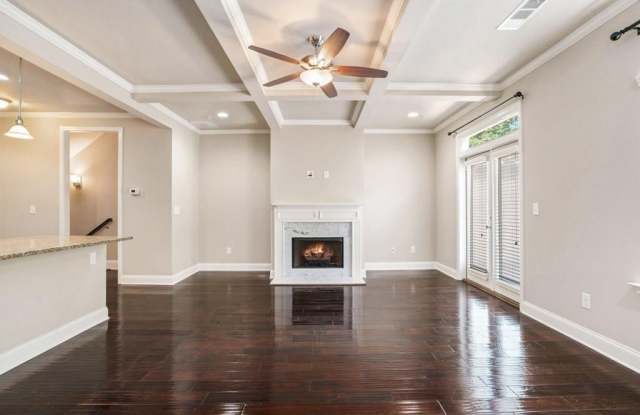 612 Luckett Court photos photos