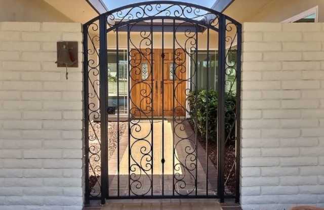 16592 Wellington Gallery 2