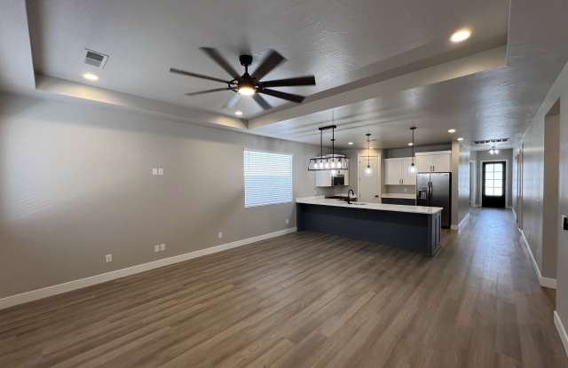 2213 W 320 S Gallery 2