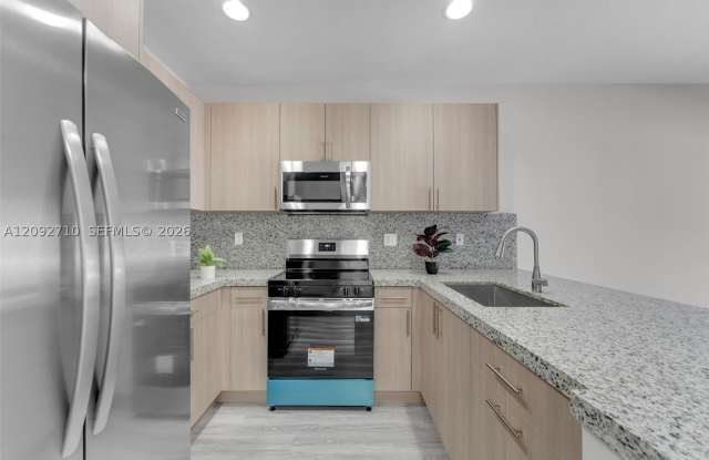 11245 SW 231st Ln Gallery 4