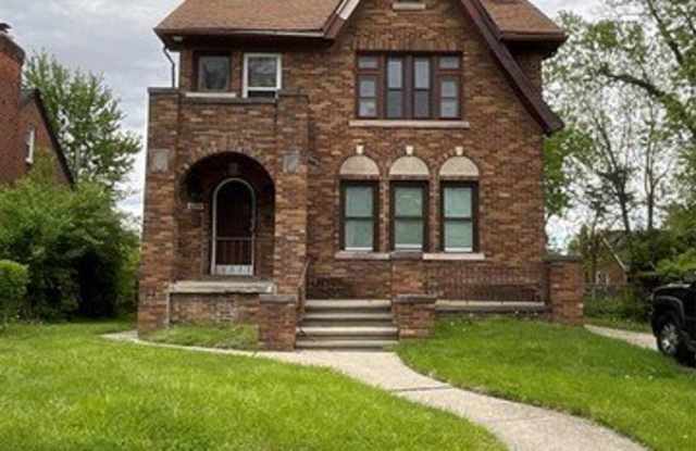 15464 Gilchrist St photos photos