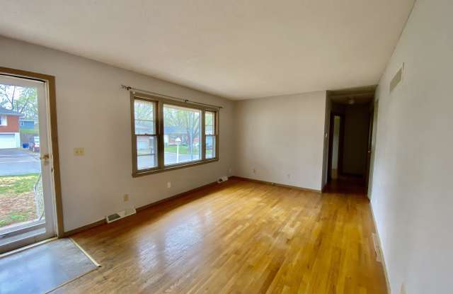 525 Northwest 88th Street Gallery 3