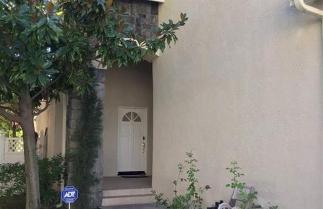 2651 La Salle Pointe Gallery 2