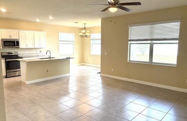 7962 NW Greenbank Circle Gallery 2