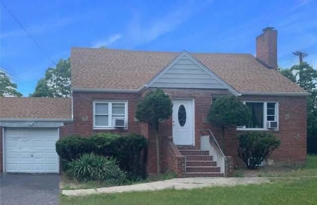 52 Hoffman Lane photos photos