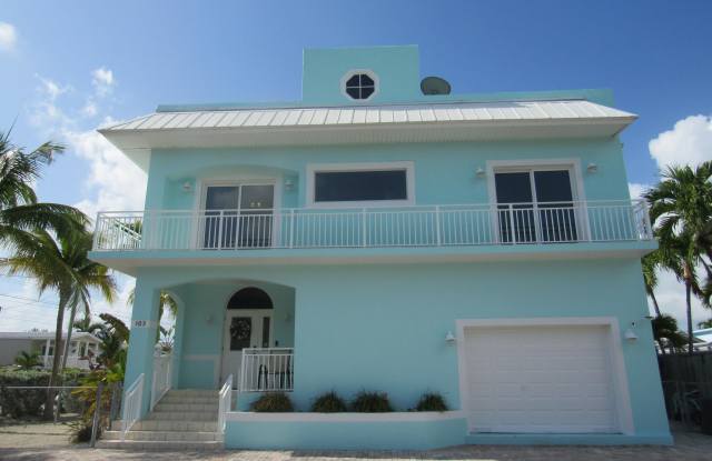 103 Starfish Lane Gallery 1