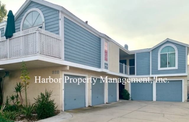 325 Bonito Avenue - 325 Bonito Avenue, Long Beach, CA 90802