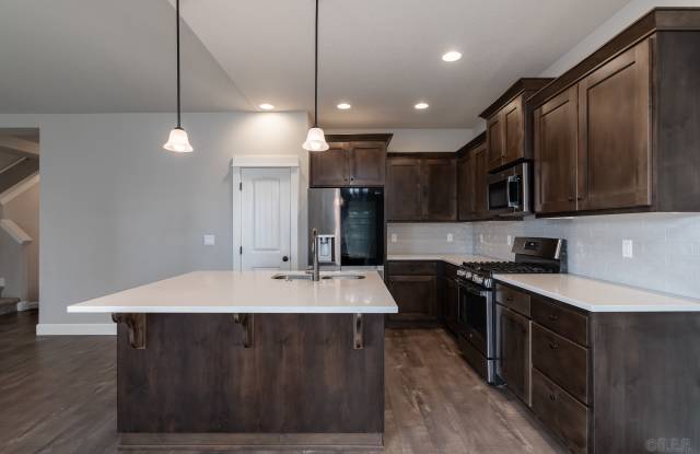 52148 Southeast Casswell Drive Gallery 3