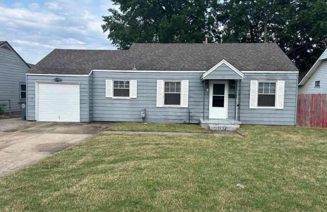 1317 S Fulton Ave photos photos