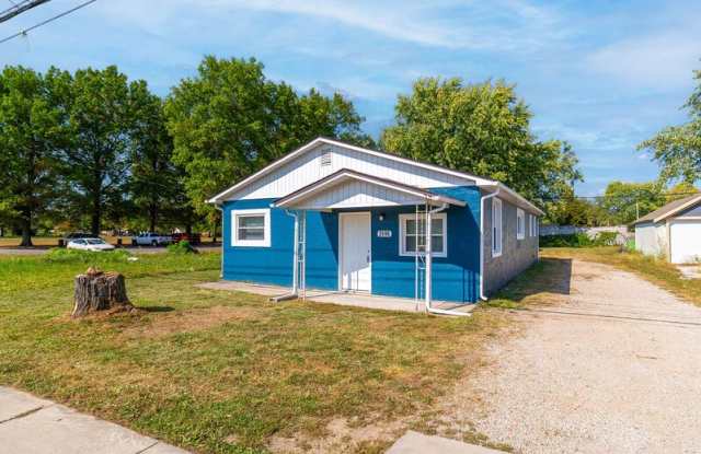 2590 Briggs Rd - 2590 Briggs Road, Franklin County, OH 43223