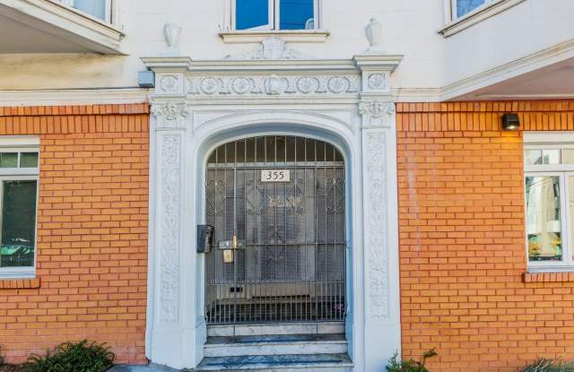 355 Laguna Street Gallery 2