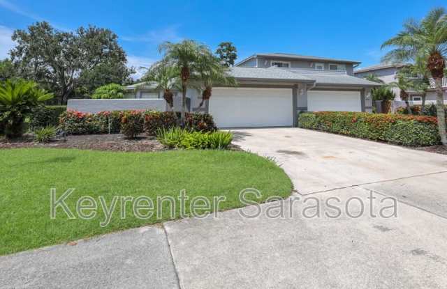 4561 Hidden View Place photos photos