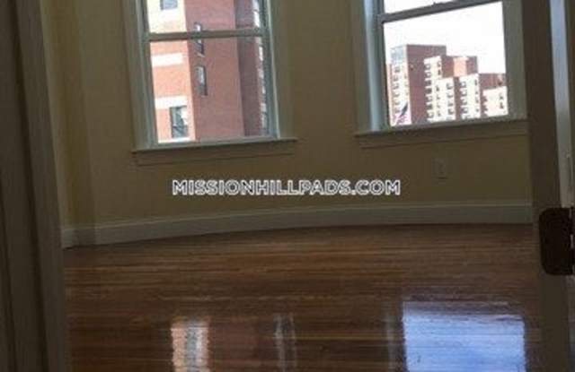 830 Huntington Ave Gallery 2