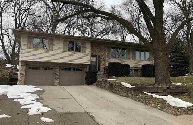 212 Douglas Drive photos photos