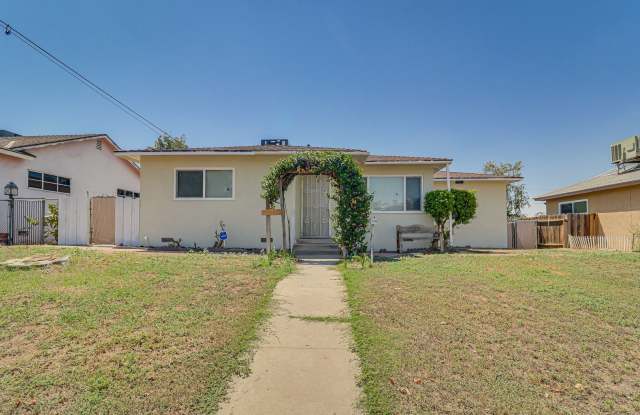 Newly Remodeled East Side Home! photos photos