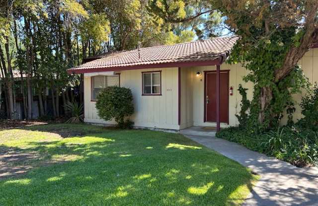 Large 2 bedroom 1.5 Bath Westside Duplex (Atascadero) photos photos