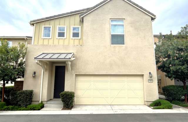 POWELL WAY UNIT 104 CORONA 92883 (3 BED / 2.5 BATH) photos photos