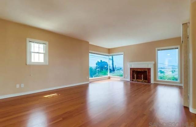 3812 Henry St. Gallery 3