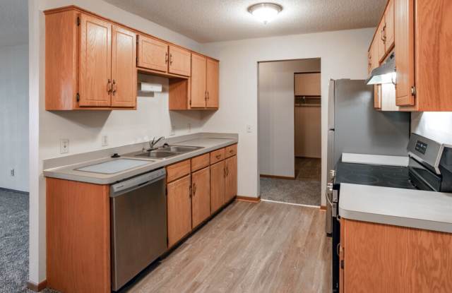 River Ridge Apartments Gallery 4
