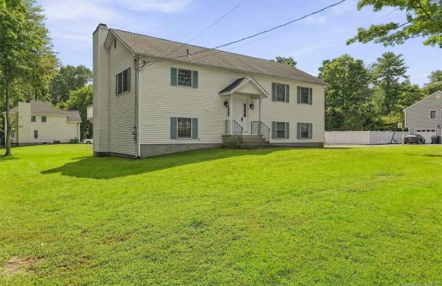 1 Walker Drive S Gallery 3