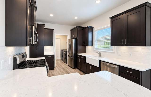 6737 SW 13th Lane, Gainesville, FL- GRAND OAKS Gallery 3