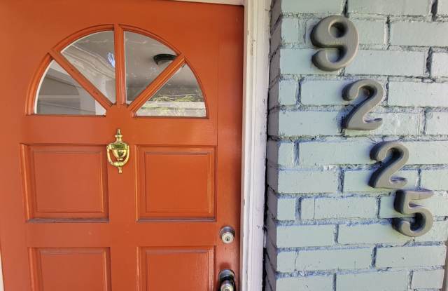Gorgeous Oasis in Licton Springs Available Now! photos photos