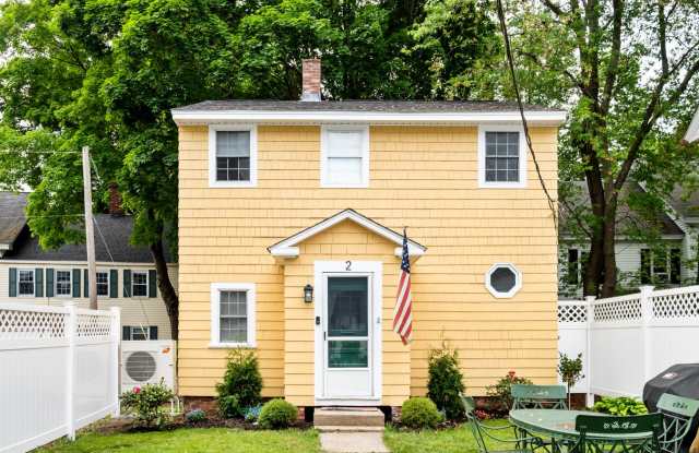 2 Garfield Street - 2 Garfield Street, Exeter, NH 03833