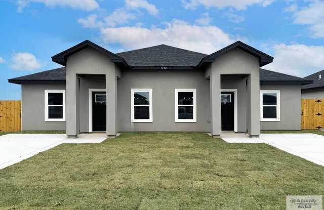 1348 DAYTONA BEACH CT - 1348 Daytona Beach Court, Cameron County, TX 78521