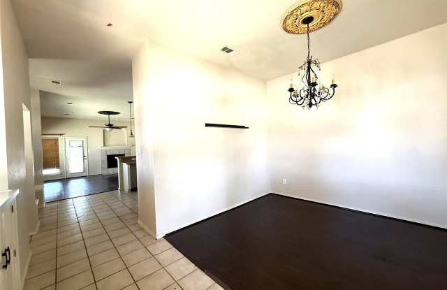 2406 Hillside Drive Gallery 2