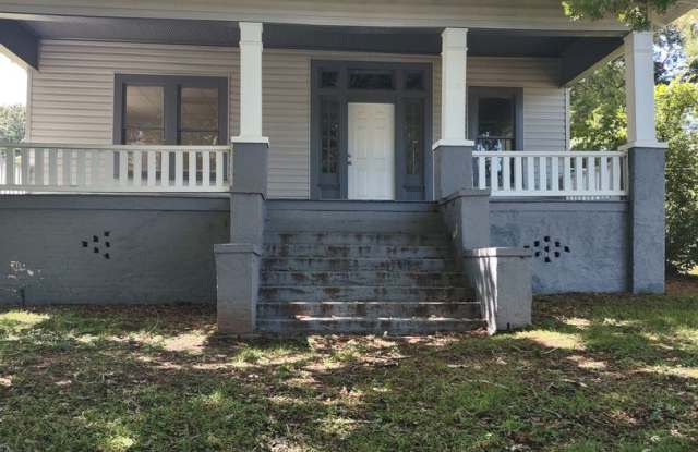 Hueytown/Birmingham - 94 Highland Avenue, Hueytown, AL 35023