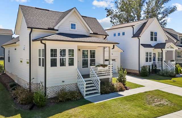 Beautiful 2 Bedroom/2 Bath in Chatham Park with garage! Gallery 3