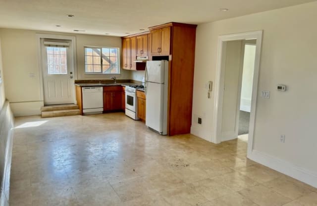 167 Mateo Ave B - 167 Mateo Avenue, Daly City, CA 94014