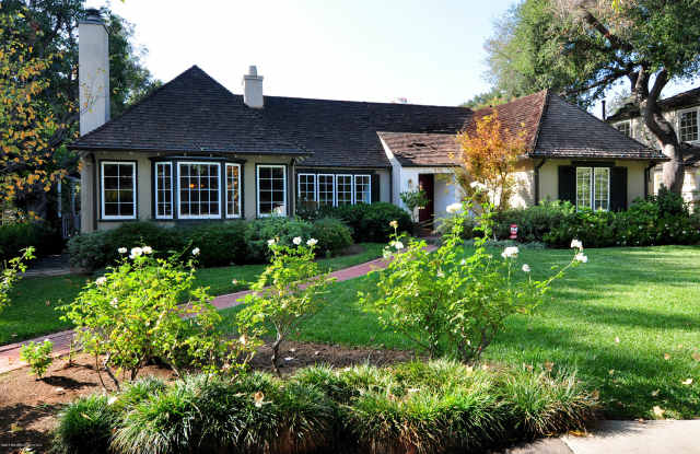 411 California Terrace Gallery 2