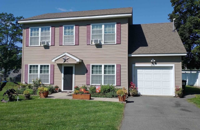205 PARKLAND AV - 205 Parkland Avenue, Schenectady County, NY 12302