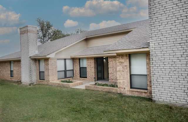 300 Lila Ln photos photos