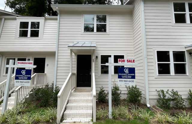 Newly Remodeled 2BD, 1.5BA Raleigh Townhome (Unit E) with Private Deck photos photos